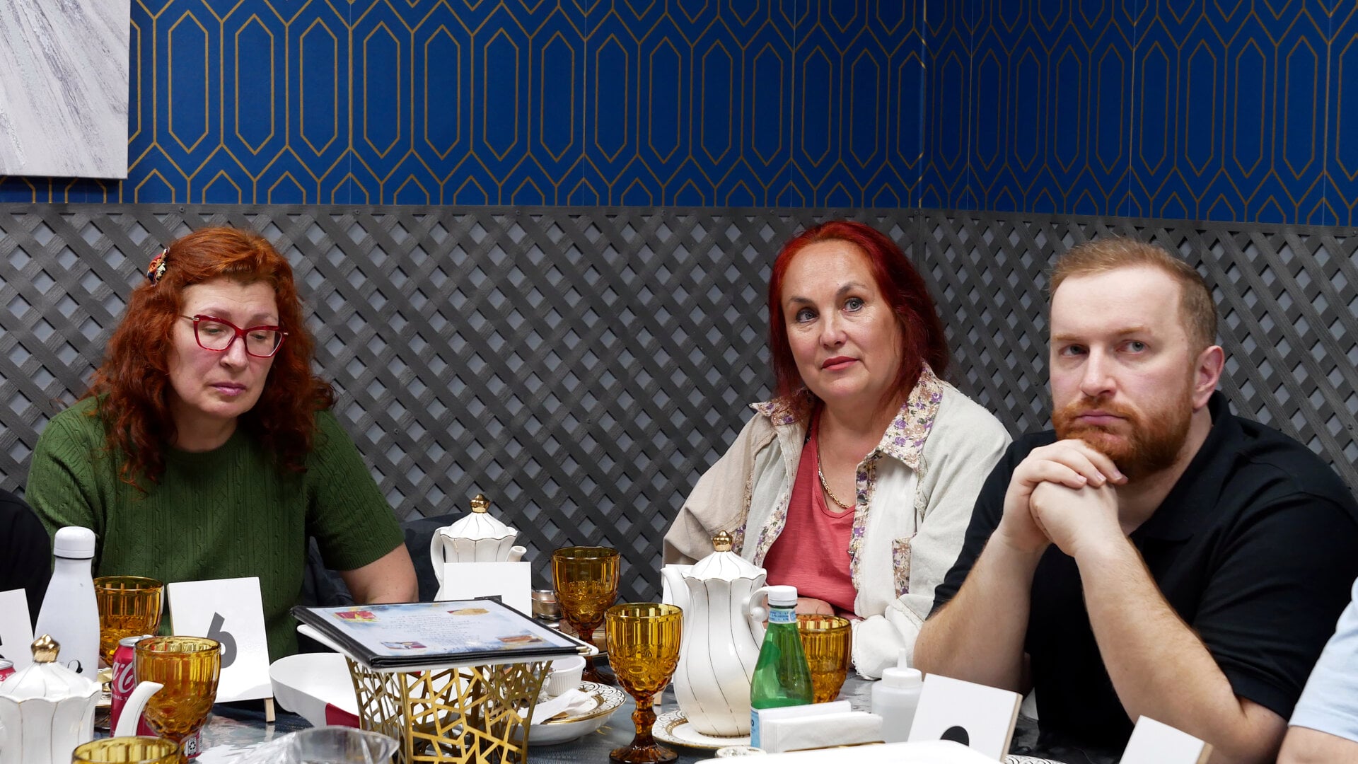 A photo of the participants of the «Mafia» community game held at a restaurant in Philadelphia, Pennsylvania, USA, on April 5, 2025, organized with the support of Vlad (Vladimir) Dorokhin.