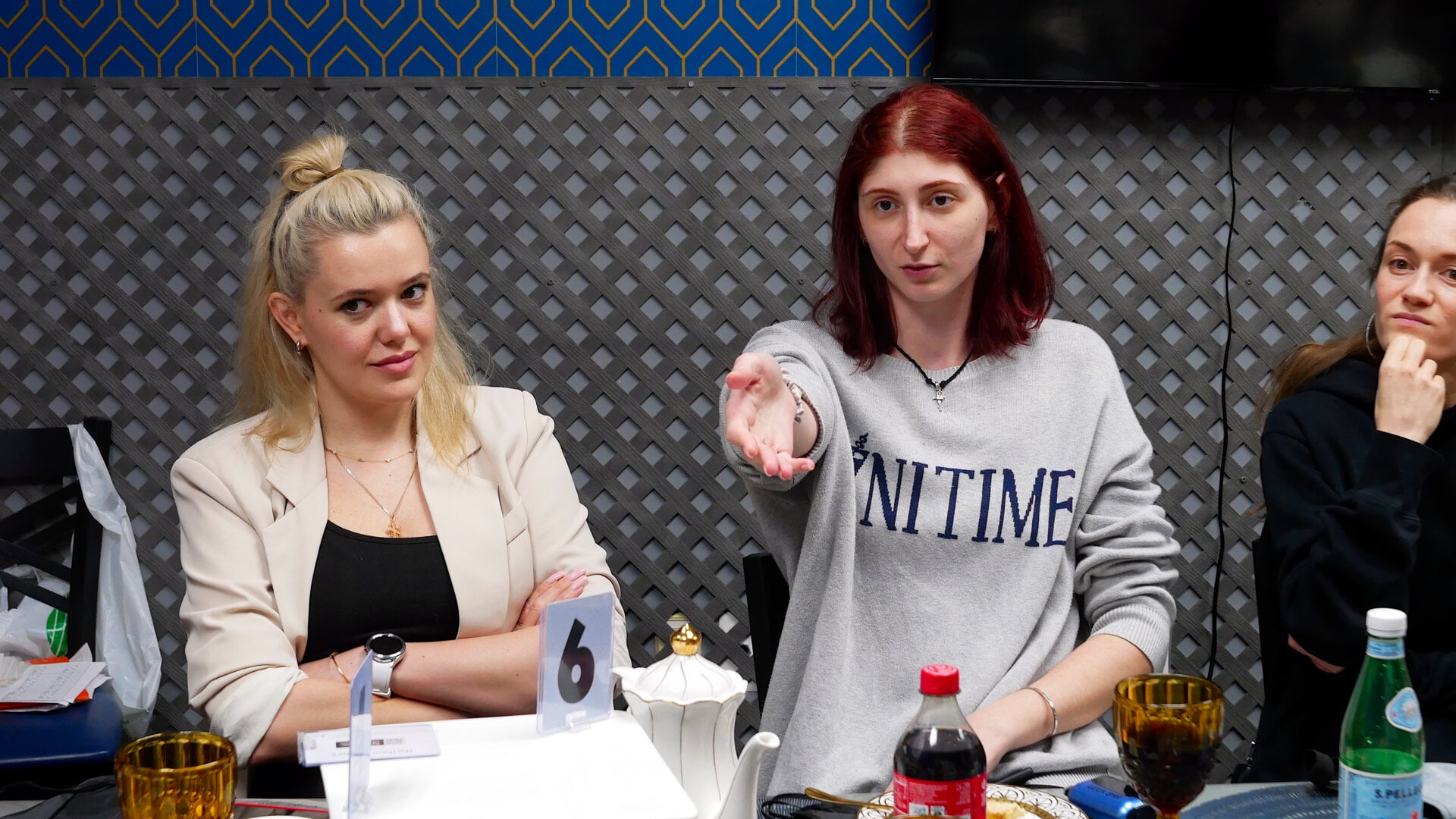 A photo of the participants of the «Mafia» community game held at a restaurant in Philadelphia, Pennsylvania, USA, on April 26, 2025, organized with the support of Vlad (Vladimir) Dorokhin.