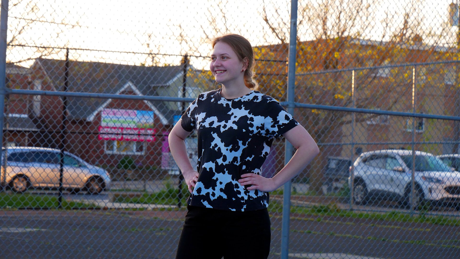 A photo of a Russian-speaking participant of the volleyball community game in Philadelphia, Pennsylvania, USA, on April 27, 2025, organized with the support of Vlad (Vladimir) Dorokhin.